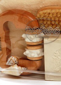 Natural Sea Sponge Luxury Massaging Gift Set